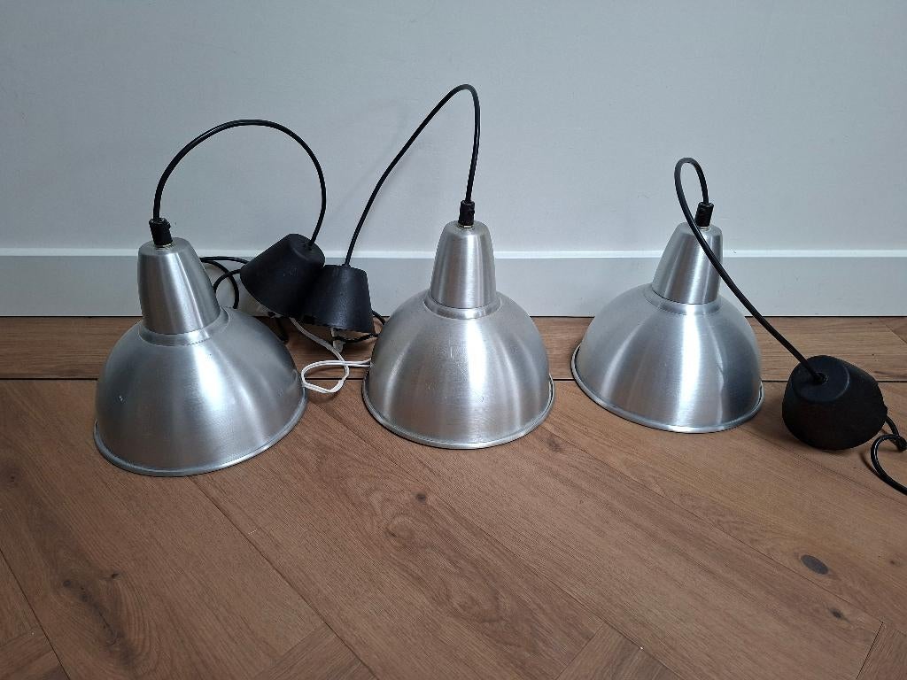 IKEA Set 3 aluminium hanglampen T9623, Huis en Inrichting, Lampen | Hanglampen, Ophalen, Gebruikt, Metaal, Minder dan 50 cm