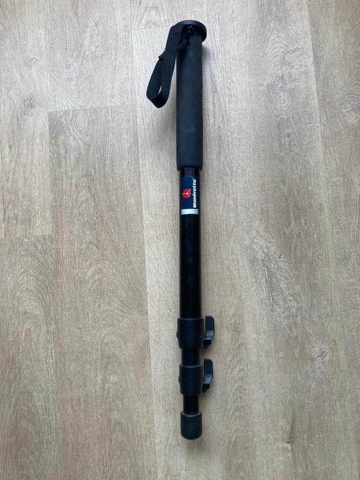 Eenbeenstatief Manfrotto, Audio, Tv en Foto, Fotografie | Statieven en Balhoofden, Zo goed als nieuw, Eenpoot, 150 tot 175 cm