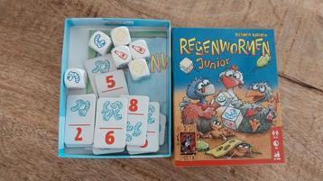 Regenwormen junior zo goed als nieuw  beschikbaar voor biedingen