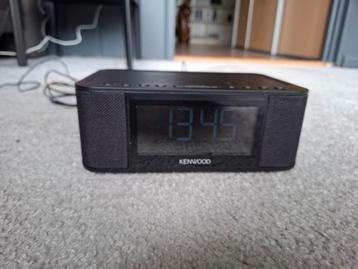 Wekkerradio Kenwood - Perfect voor naast je bed! beschikbaar voor biedingen