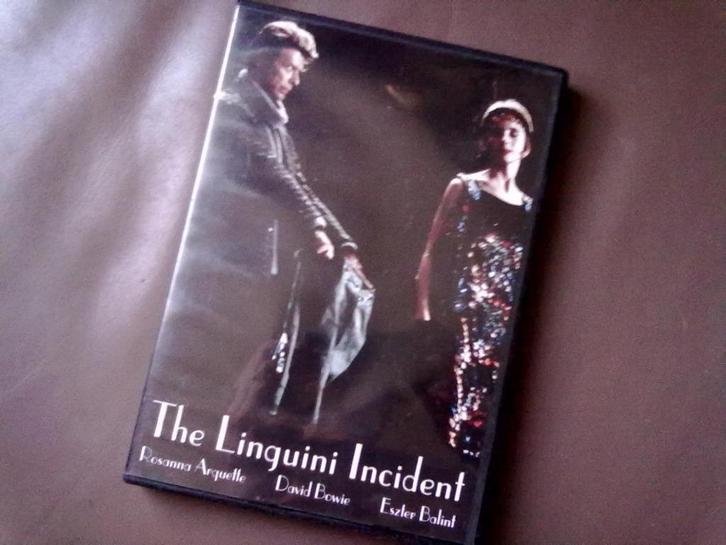 David Bowie - The Linguini Incident (1991) DVD, Cd's en Dvd's, Dvd's | Komedie, Zo goed als nieuw, Romantische komedie, Alle leeftijden