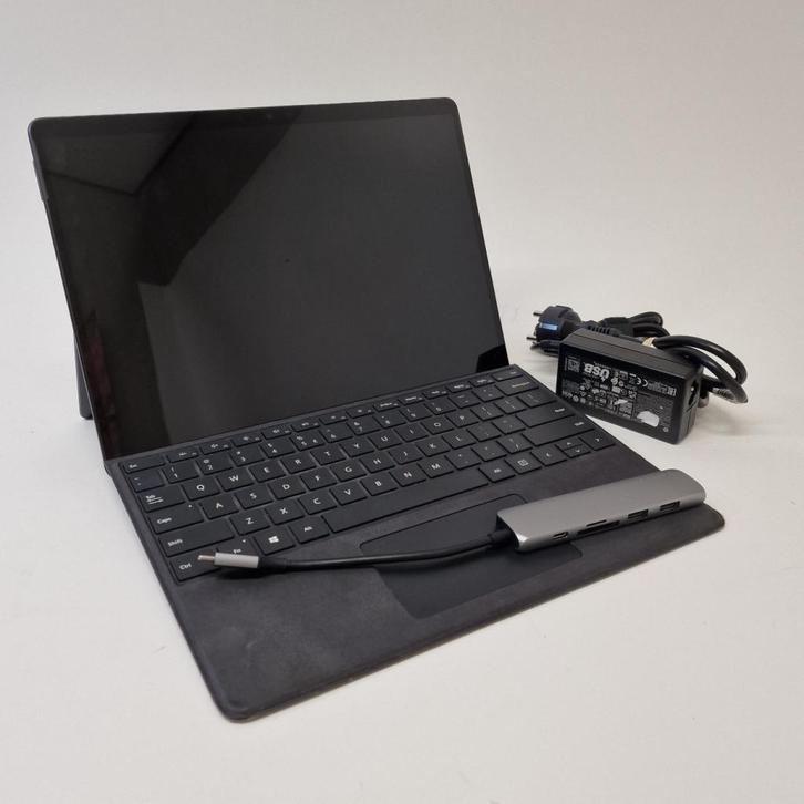 Microsoft Surface Pro 8 - i7 - 16Gb-512Gb | Nette staat, Computers en Software, Windows Laptops, Zo goed als nieuw