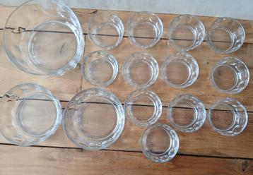 Set van 1+2+12 Arcoroc Brittania Thumbprint schalen beschikbaar voor biedingen