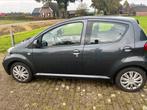 Toyota Aygo 1.0 12V 5DRS 2007 Grijs Apple CarPlay, Voorwielaandrijving, Stof, 4 stoelen, 68 pk