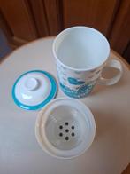 Porseleinen Theemok met Deksel en Zeef - 14 cm, Ophalen of Verzenden