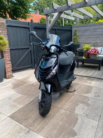 Piaggio zip 2 takt beschikbaar voor biedingen
