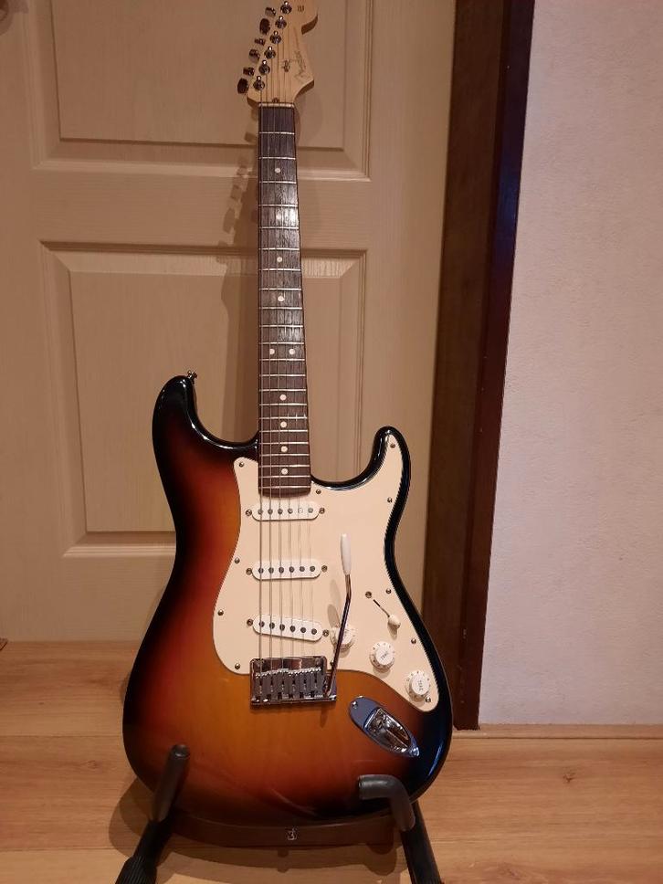 Fender, Muziek en Instrumenten, Snaarinstrumenten | Overige, Zo goed als nieuw, Overige typen, Ophalen