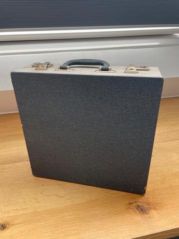 Vintage Vinyl Opbergkoffer beschikbaar voor biedingen