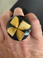 Zsiska ring maat L, Sieraden, Tassen en Uiterlijk, Ringen, Verzenden, Nieuw, Kunststof, Dame
