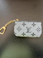 Louis Vuitton Key Pouch Monogram Eclipse Reverse Double, Sieraden, Tassen en Uiterlijk, Portemonnees, Verzenden, Nieuw, Grijs