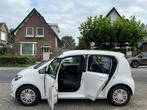 Volkswagen Up! 1.0 move up! 123.000 km NL-AUTO-NAP., Voorwielaandrijving, Euro 5, Stof, Gebruikt