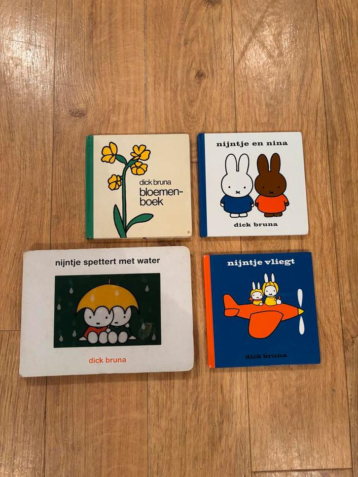 Dick Bruna Nijntje Boekjes - 4 stuks hardcovers!, Boeken, Kinderboeken | Baby's en Peuters, Gelezen, 2 tot 3 jaar, Uitklap-, Voel- of Ontdekboek