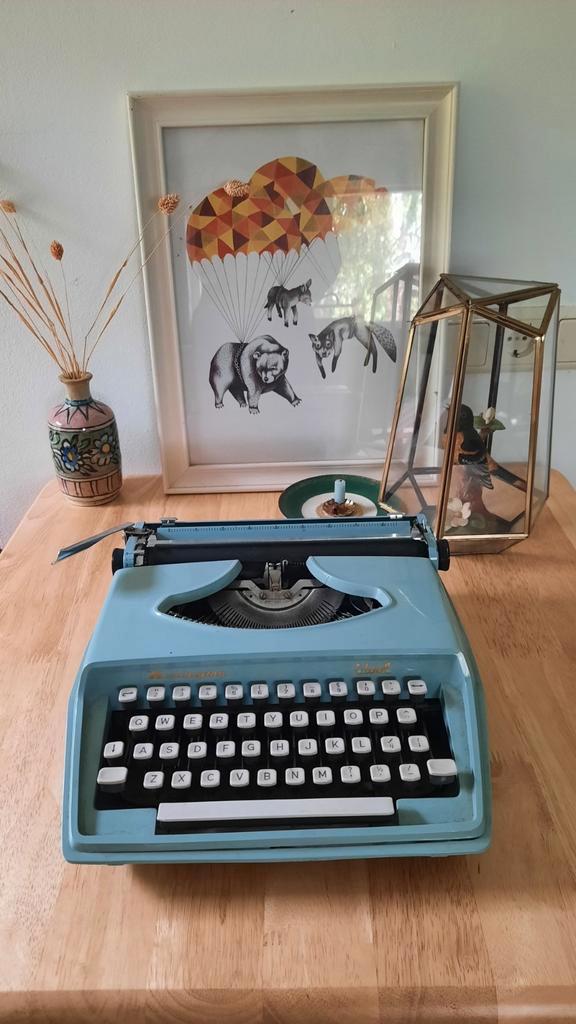 Retro typemachine, blauw/groen, Antiek en Kunst, Antiek | Kantoor en Zakelijk, Ophalen of Verzenden