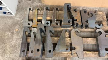 Giant/Weidemann aanlasdelen beschikbaar voor biedingen