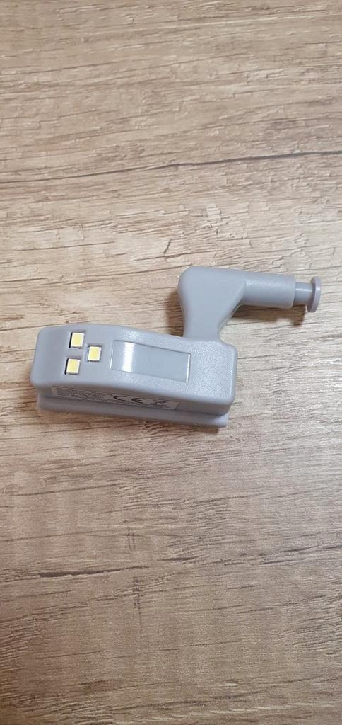 Kast verlichting, Huis en Inrichting, Kasten | Vitrinekasten, Nieuw, Minder dan 100 cm, 25 tot 50 cm, Ophalen