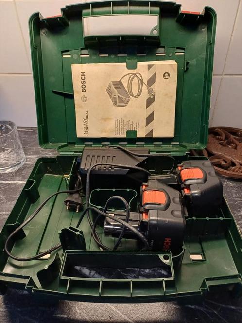 Bosch PSR 12 VE- 2 Accu's met oplader. Zonder boor, Doe-het-zelf en Verbouw, Gereedschap | Boormachines, Gebruikt, Overige typen