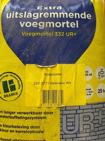 3 pakken Beamix Weber Voegmortel 332 UR+ Gebroken Wit 25KG beschikbaar voor biedingen
