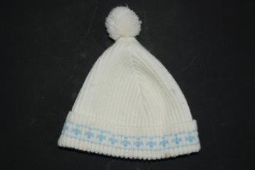 Schattige vintage baby muts babymuts met pompom beschikbaar voor biedingen