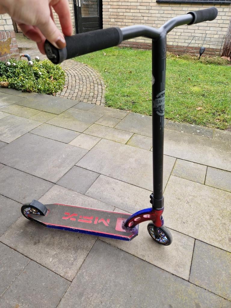 Stuntstep MPG voor volw.of kinderen, Ophalen, Gebruikt, Gewone step, Onbekend