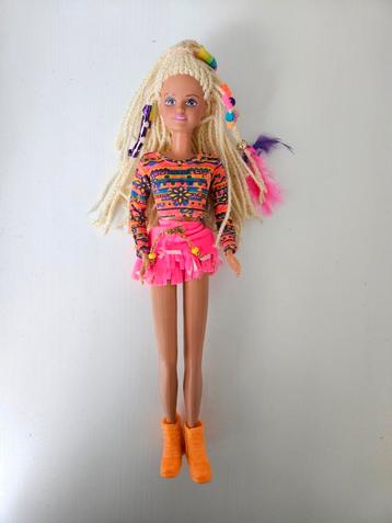 Sindy Crimp and bead doll. By Hasbro uit 1994