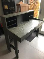 Bureau Derk van Woood, Ophalen, Gebruikt