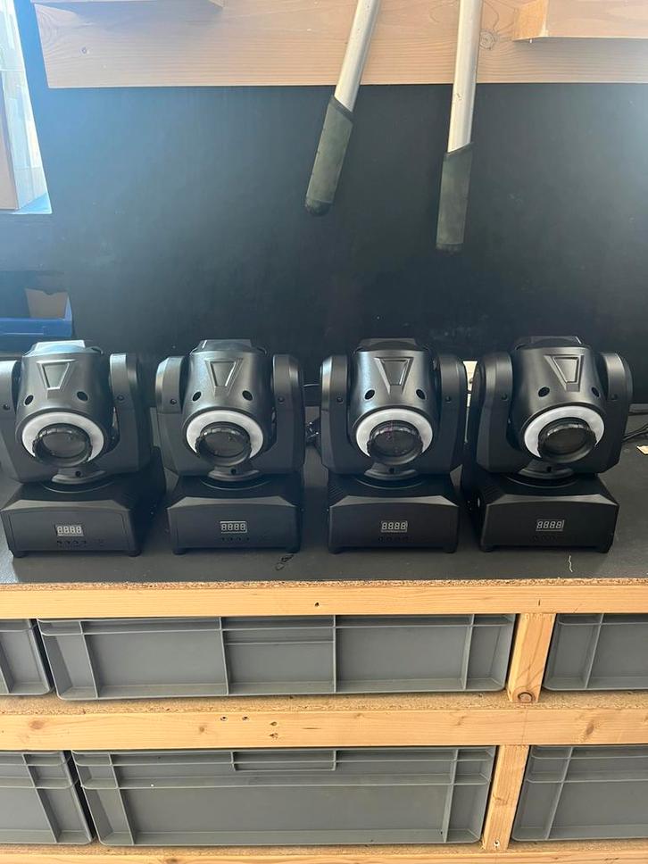 4x 80W mini moving heads, Muziek en Instrumenten, Licht en Laser, Zo goed als nieuw, Licht, Geluidgestuurd, Kleur, Stroboscoopeffect