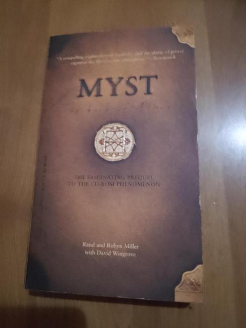 Myst: The Book of Atrus - Rand & Robyn Miller  FREE SHIPPING, Boeken, Fantasy, Gelezen, Ophalen of Verzenden