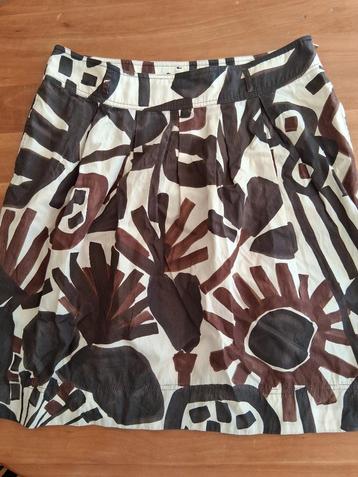 maxmara rok,  weekend,  maat 42, bruin, zwart ecru beschikbaar voor biedingen
