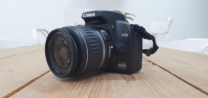 Canon EOS 1000D 18-55mm spiegelreflex / DSLR camera, Audio, Tv en Foto, Fotocamera's Digitaal, Spiegelreflex, Canon, Geen optische zoom