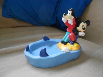 disney kunststof zeepbakje Mickey en Goofy grosvenor beschikbaar voor biedingen