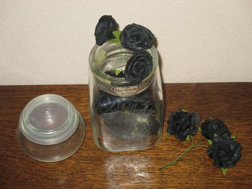 deco gif-pot met zwarte roosjes, vintage apotheek escaperoom, Huis en Inrichting, Woonaccessoires | Overige, Nieuw, Ophalen of Verzenden