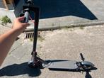 Elektronische step, Fietsen en Brommers, Elektrische fietsen, Ophalen, Zo goed als nieuw, 50 km per accu of meer, Overige merken