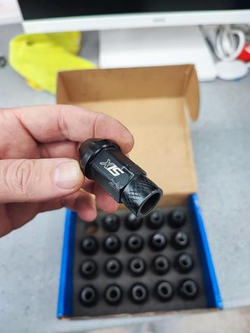  Six performance Allu Wielmoeren 50mm12x1.25 Zwart20 stuks beschikbaar voor biedingen