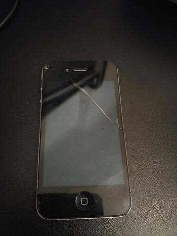 IPhone 4 8GB iOS 7.1.2 beschikbaar voor biedingen