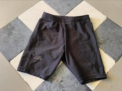 Sportbroekje maat 110 voor 50 cent !!!, Kinderen en Baby's, Kinderkleding | Maat 110, Gebruikt, Jongen, Broek, Ophalen of Verzenden