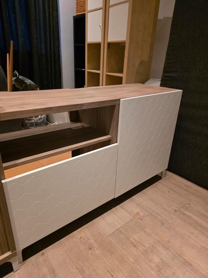 Ikea Besta TV meubel 120cm - Gebruikt, Huis en Inrichting, Kasten | Televisiemeubels, Gebruikt, Minder dan 100 cm, 100 tot 150 cm