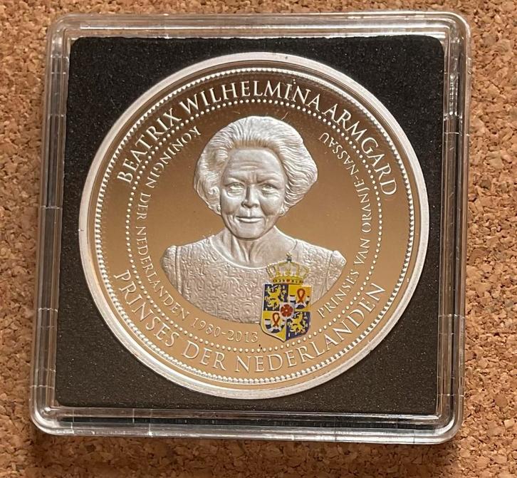 Penning - Beatrix Wilhelmina Armgard 1980 - 2013, Postzegels en Munten, Penningen en Medailles, Overige materialen, Nederland