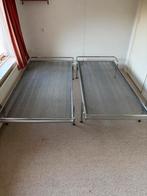 Twee Vintage Bedden Buisframe Bauhaus design, Ophalen, Gebruikt, 90 cm, Eenpersoons