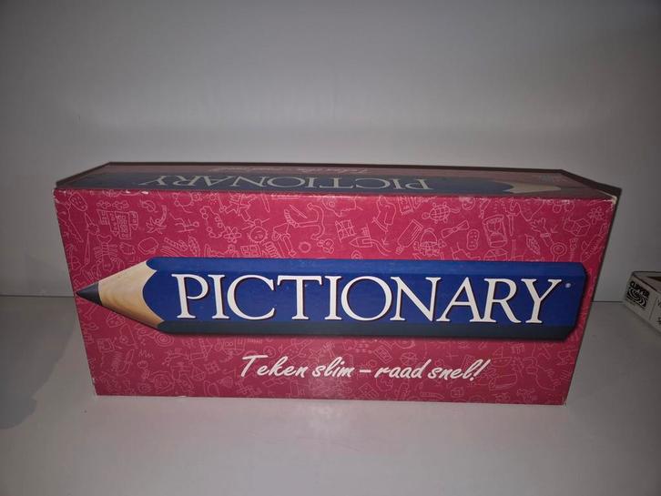 Pictionary Bordspel, Hobby en Vrije tijd, Gezelschapsspellen | Bordspellen, Gebruikt, Drie of vier spelers, Vijf spelers of meer