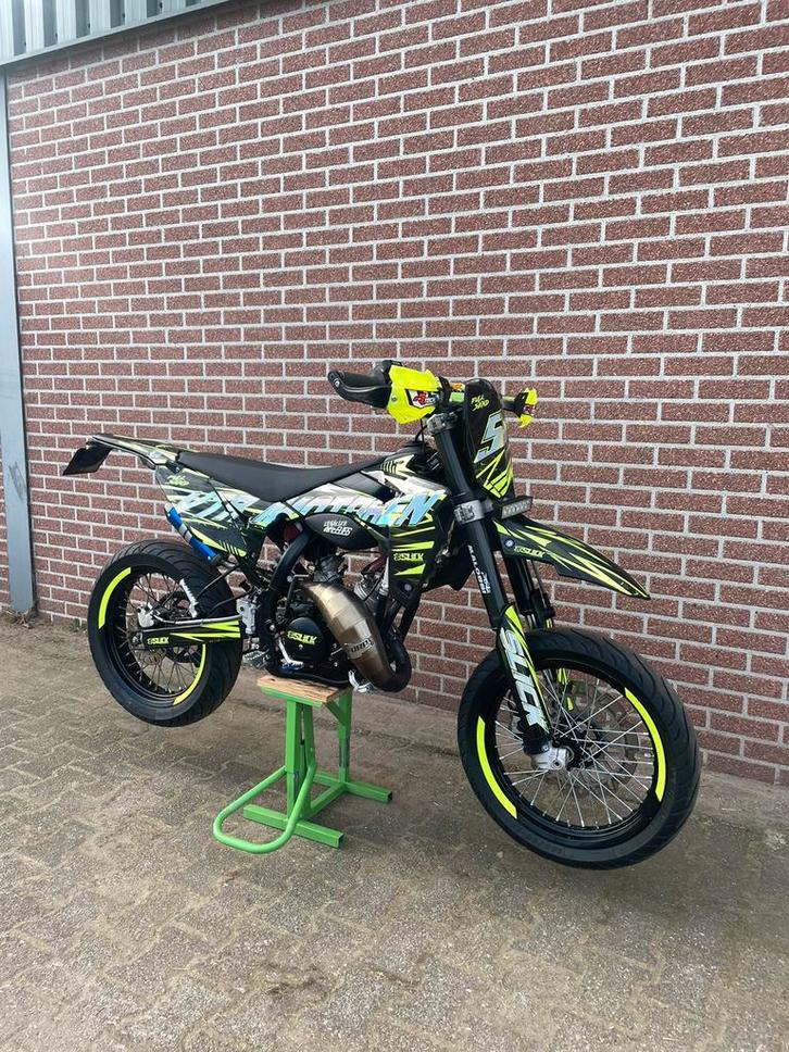 Sherco sm rs 86TPR supermoto, Fietsen en Brommers, Brommers | Crossbrommers, Zo goed als nieuw, Ophalen
