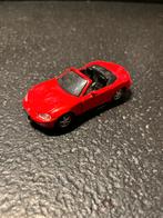 Schaalmodel Mazda MX5 roadster rood 1:43 1998, Ophalen of Verzenden, Zo goed als nieuw, Auto, Overige merken