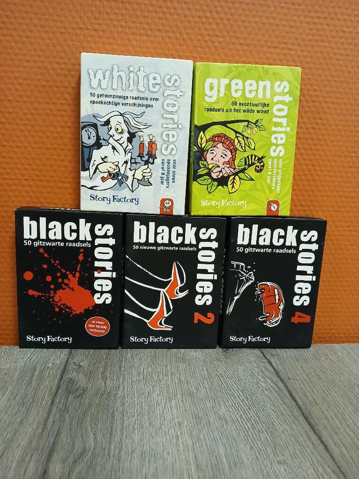 black stories, Hobby en Vrije tijd, Gezelschapsspellen | Kaartspellen, Gebruikt, Een of twee spelers, Drie of vier spelers, Vijf spelers of meer