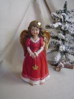 Grote rode kerstengel met goudkleurige vleugels composiet, Diversen, Kerst, Ophalen of Verzenden, Zo goed als nieuw