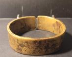 Slavenarmband met gravures, Ophalen of Verzenden, Gebruikt, Goud, Overige materialen