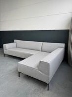Nieuwstaat Design on Stock Bloq hoekbank | Ploegwool 83, Huis en Inrichting, Banken | Bankstellen, Ophalen, 250 tot 300 cm, Design, design on stock, eyye, pode