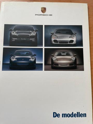 PORSCHE boekje/folder met alle 2002 modellen beschikbaar voor biedingen