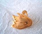 Broche Gloria Vanderbilt. Goldplated. Zwaan. Parfum broche., Ophalen of Verzenden, Nieuw, Goud, Overige materialen