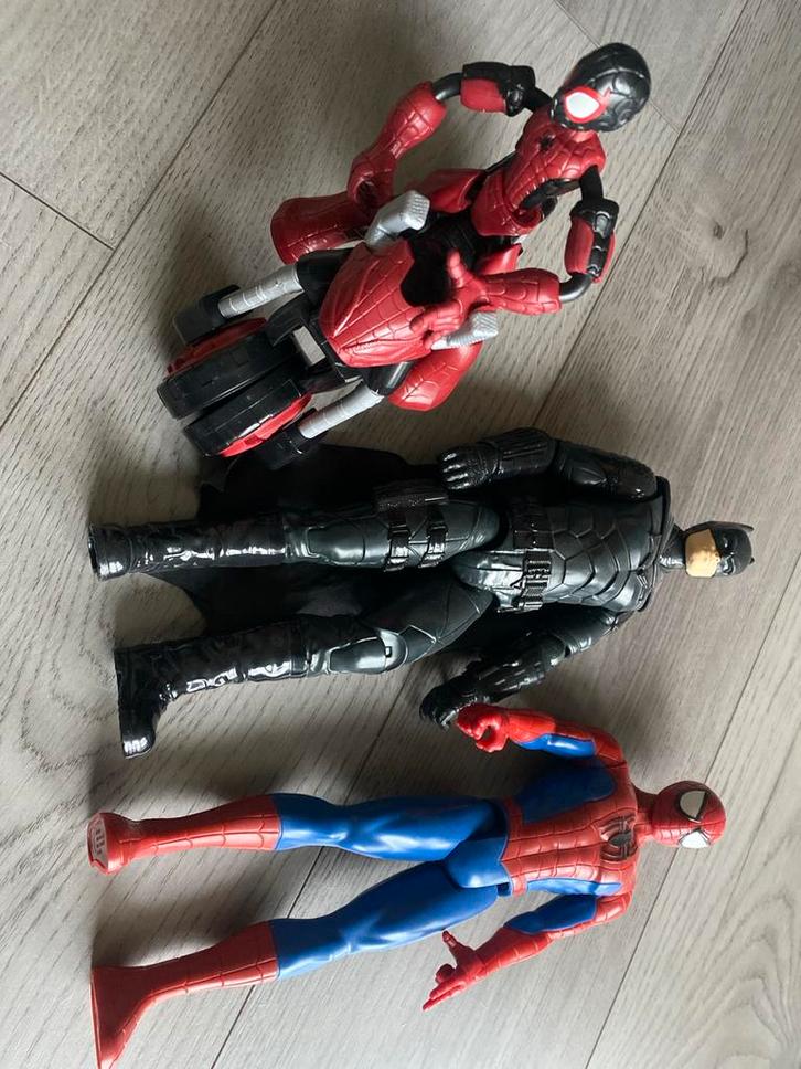 Superhelden speelgoed - Batman, Spiderman, Kinderen en Baby's, Speelgoed | Actiefiguren, Gebruikt, Ophalen of Verzenden