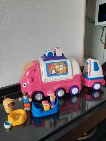 Leuke speelcamper beschikbaar voor biedingen