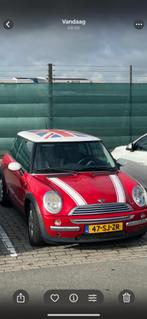 Mini 1.6 16V Cooper 2003 Rood, Auto's, Voorwielaandrijving, 15 km/l, 4 cilinders, 4 stoelen